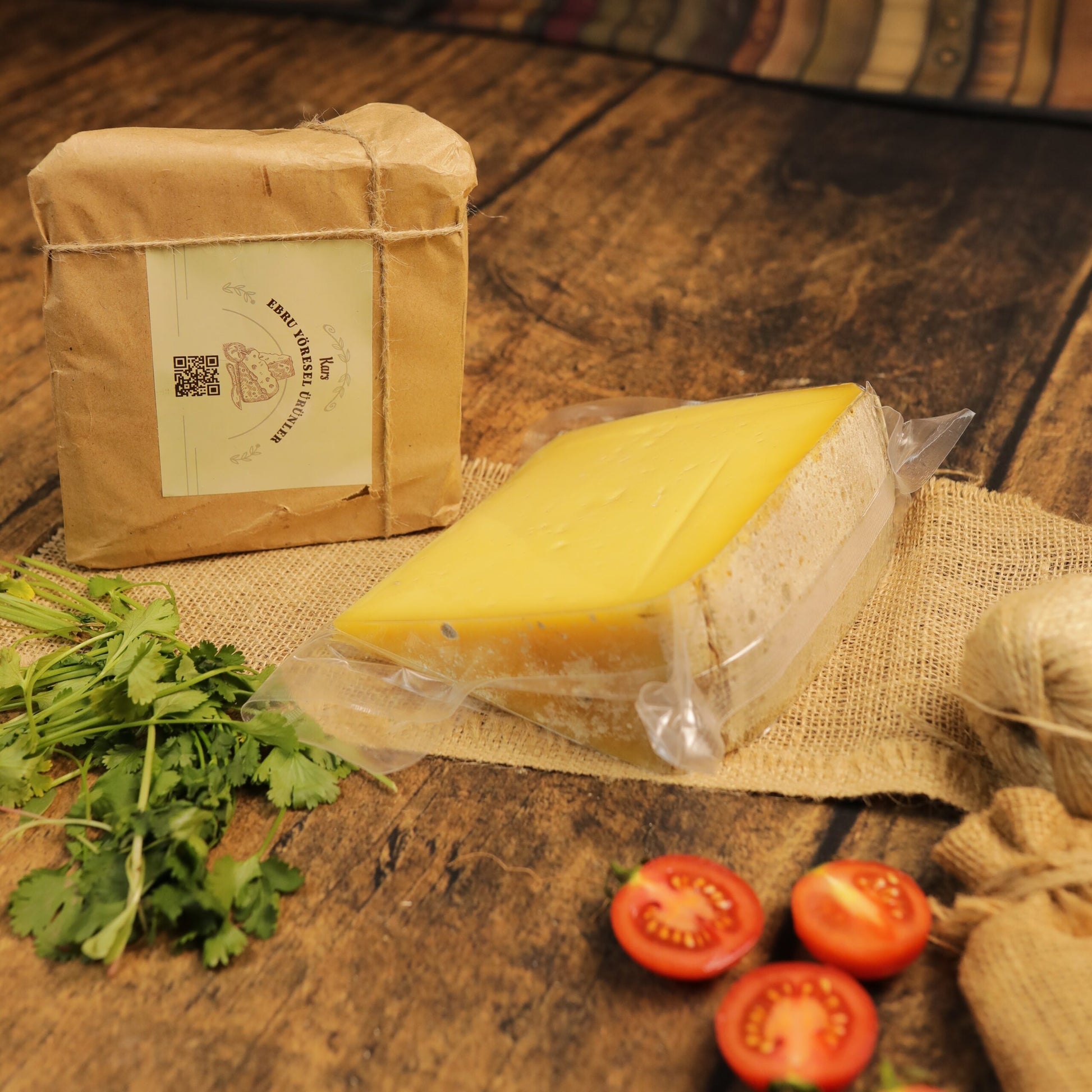 Kars Eski Mahzen Kaşarı (24 Ay Dinlendirilmiş): Zamana Meydan Okuyan Lezzet