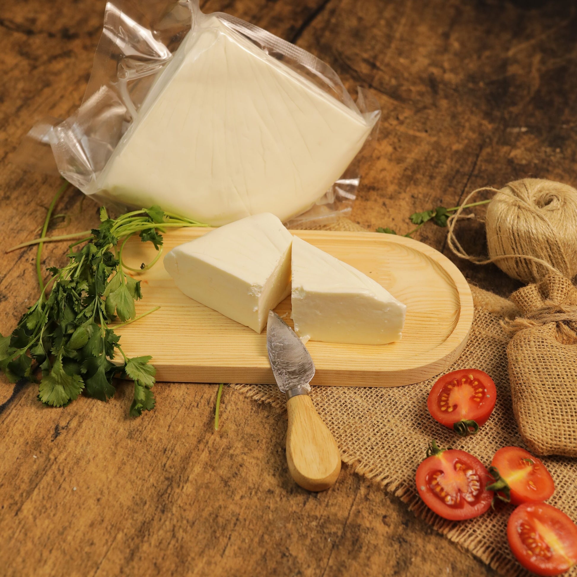 Kars Köy Beyaz Peynir: Doğal ve Geleneksel Lezzetin Temsilcisi