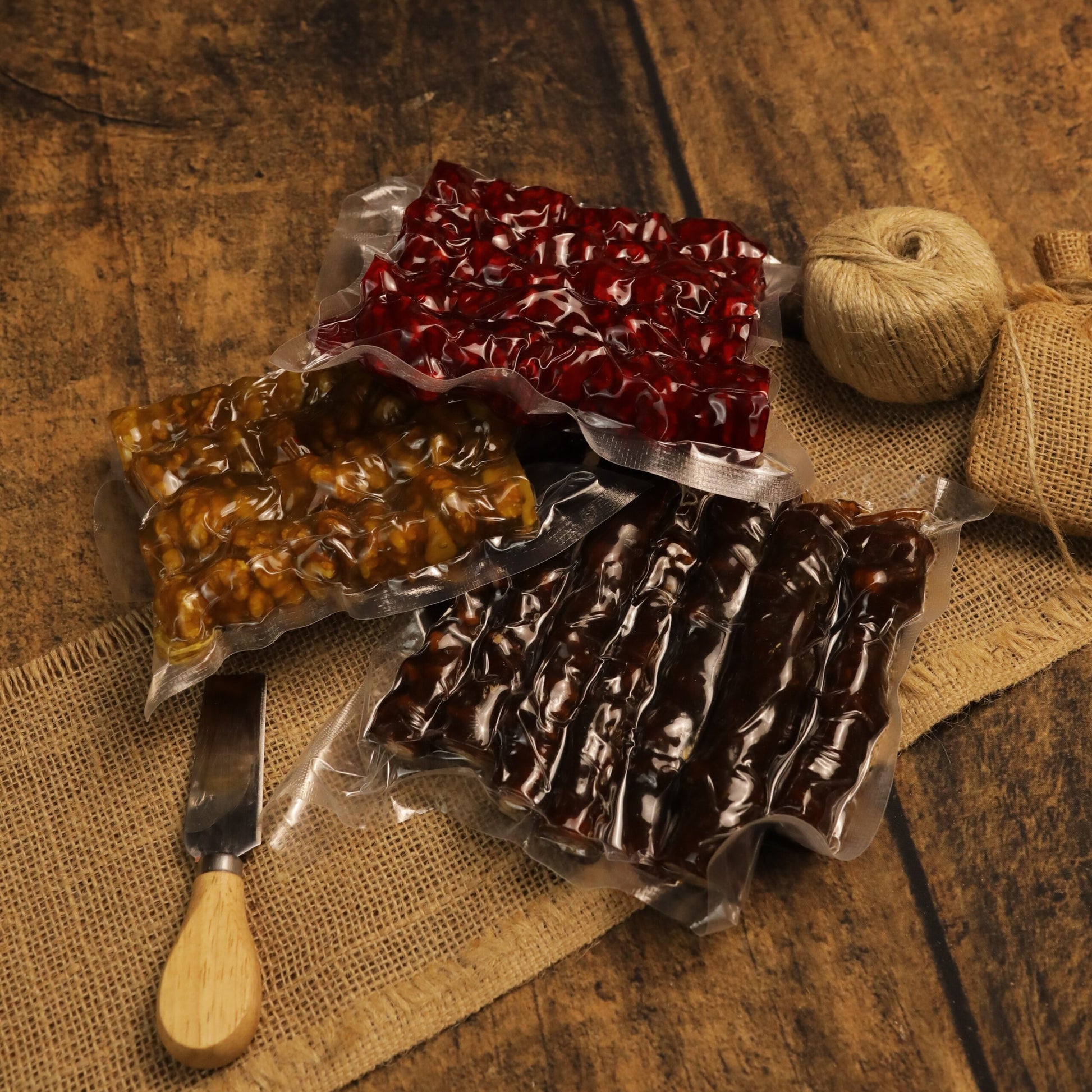 Kağızman Kırık Cevizli Sucuk (Köme): Doğallığın ve Lezzetin Birleşimi