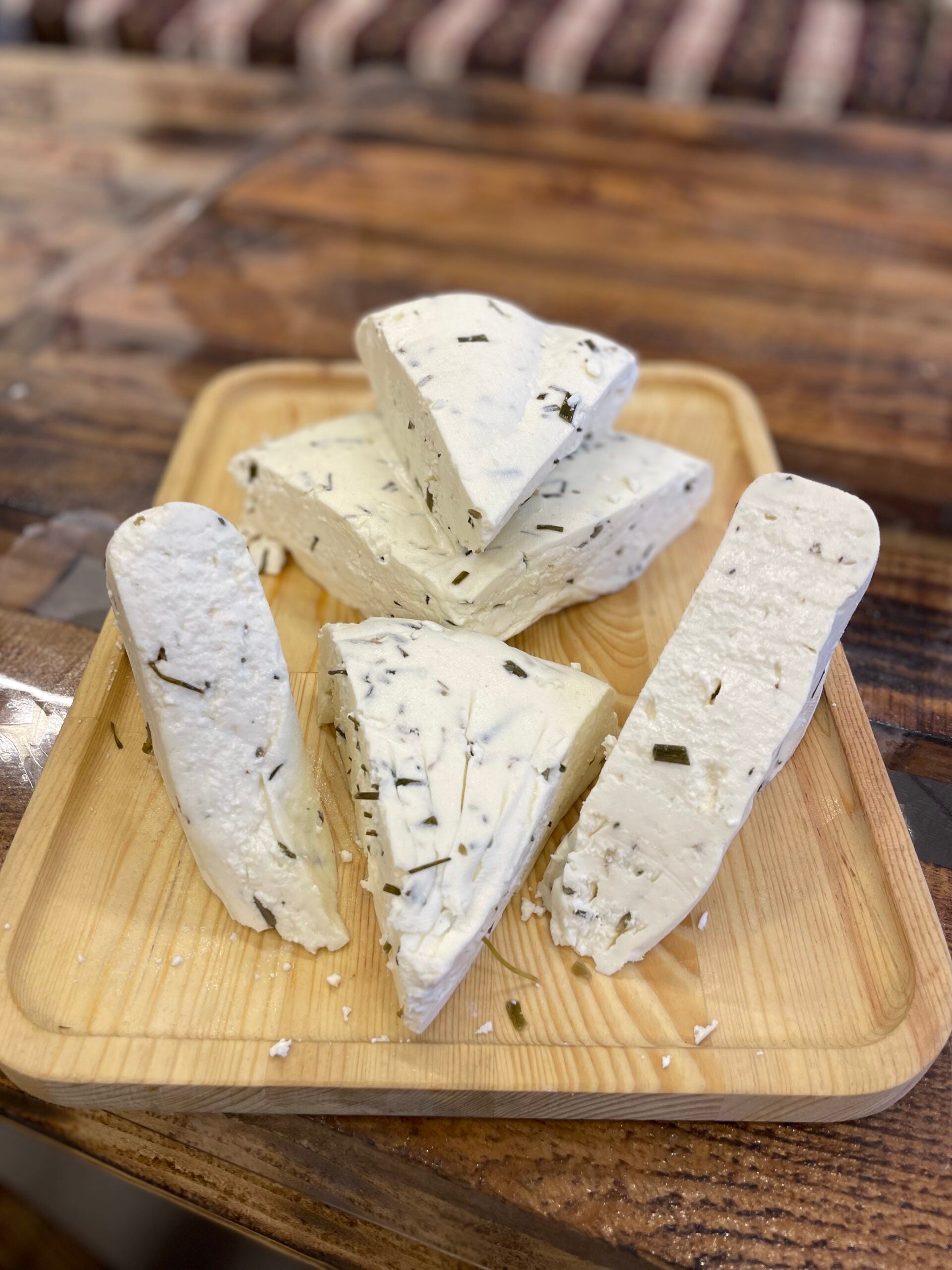 Otlu Peynir: Yüzyıllık Bir Gelenek ve Sofraların Vazgeçilmez Lezzeti